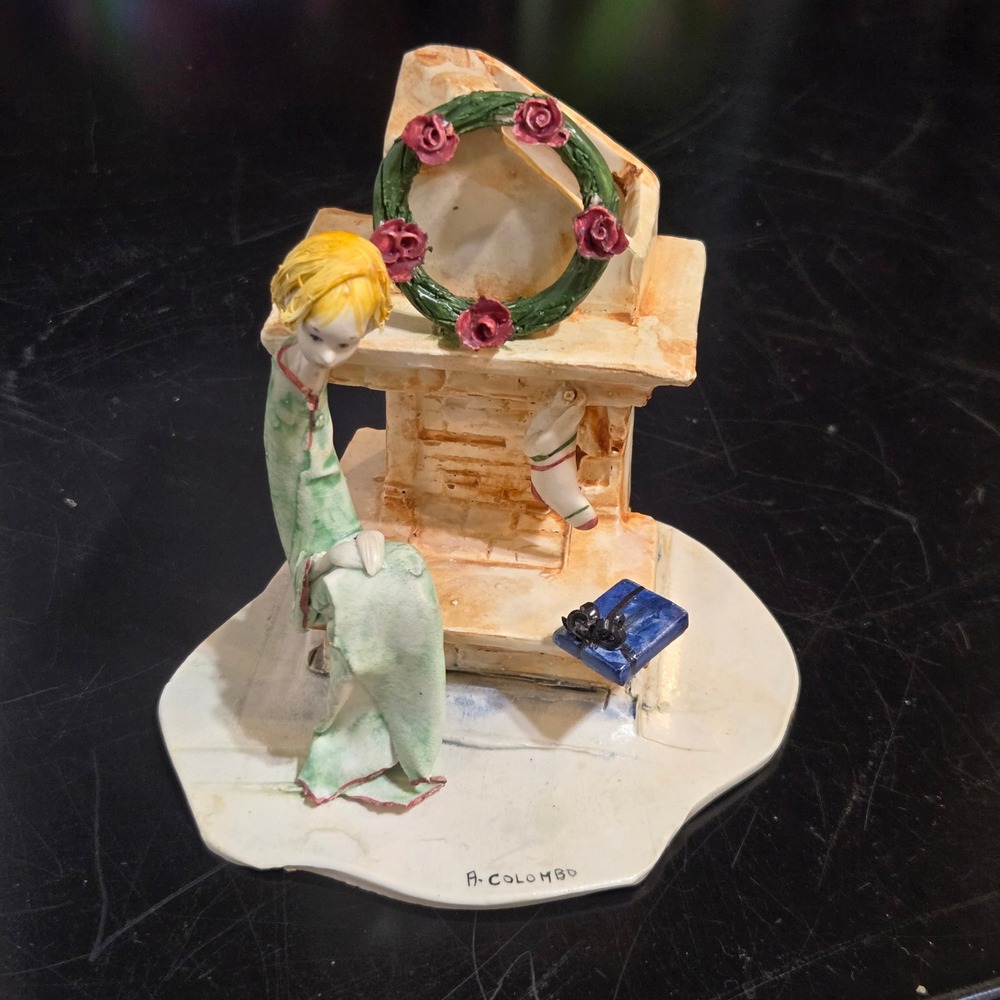 A. Colombo Lo Scricciolo Figurine Christmas Girl Fireplace Italy 4" Handmade